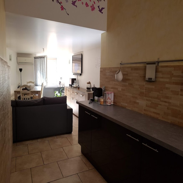 Offres de vente Maison de village Le Luc 83340